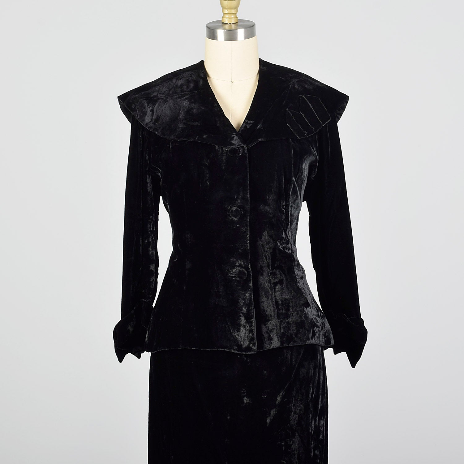 1950s Black Crushed Velvet Skirt Suit