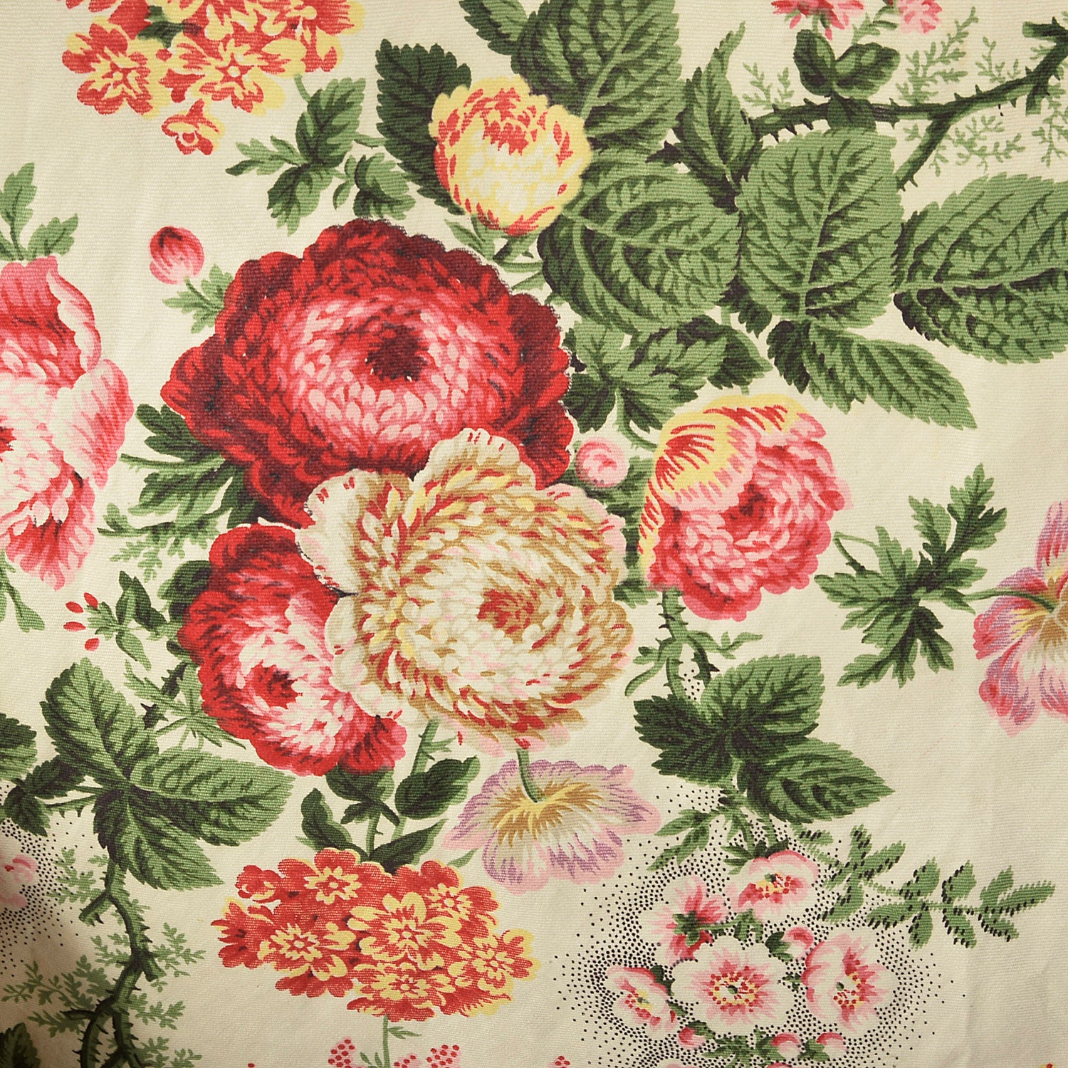 Medium 1940s Sleeveless Floral Spring Dress Ruched Bust