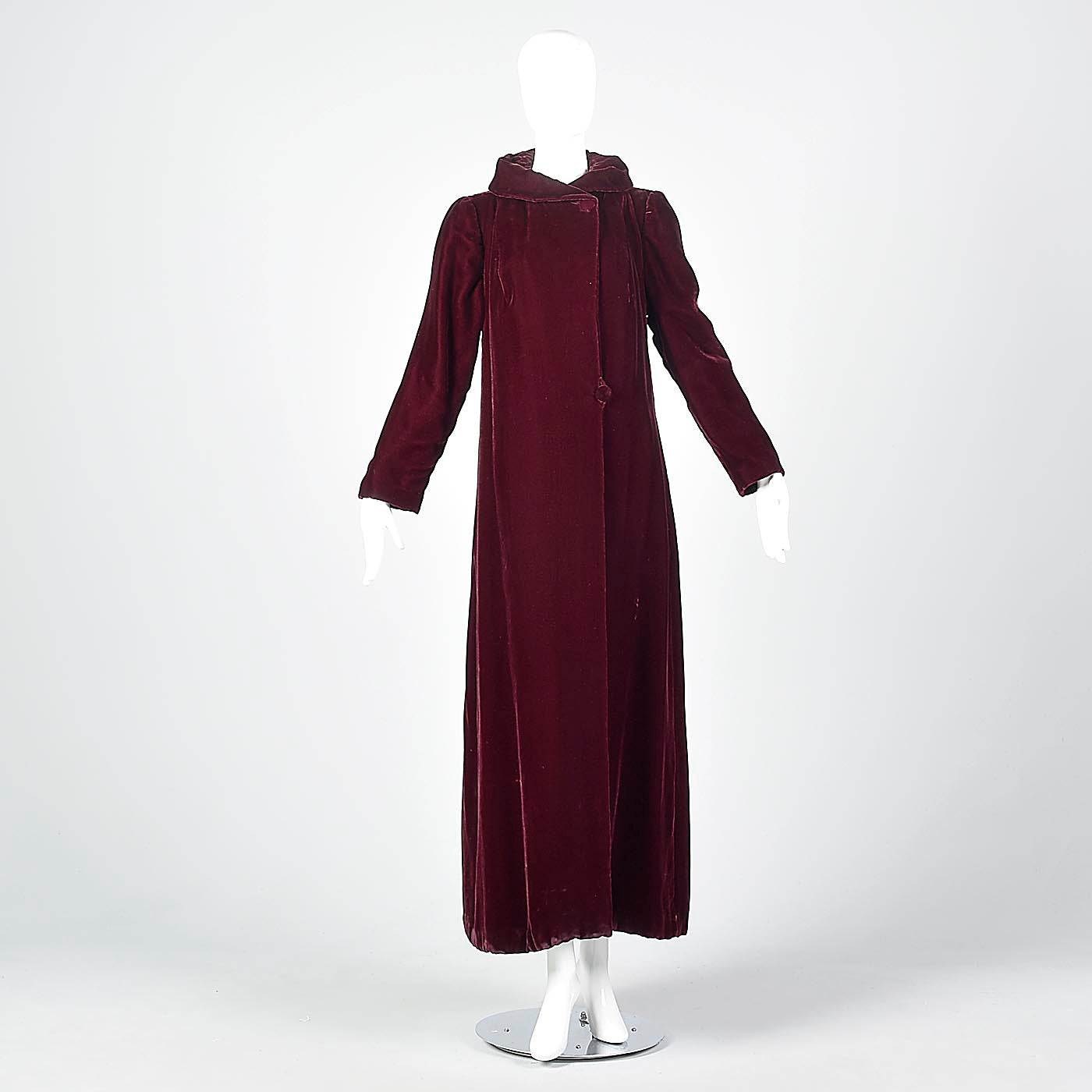 1940s Burgundy Velvet Opera Coat