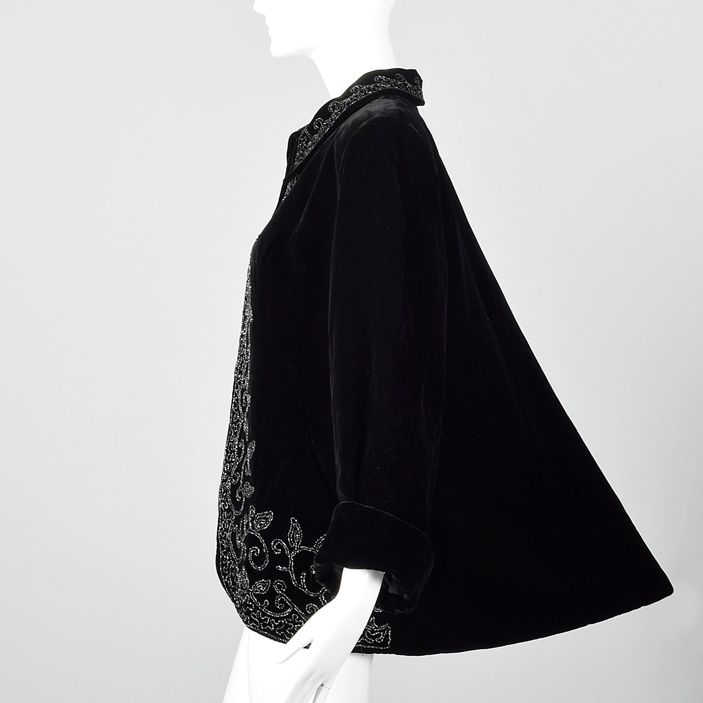 1940s Black Velvet Beaded Swing Jacket