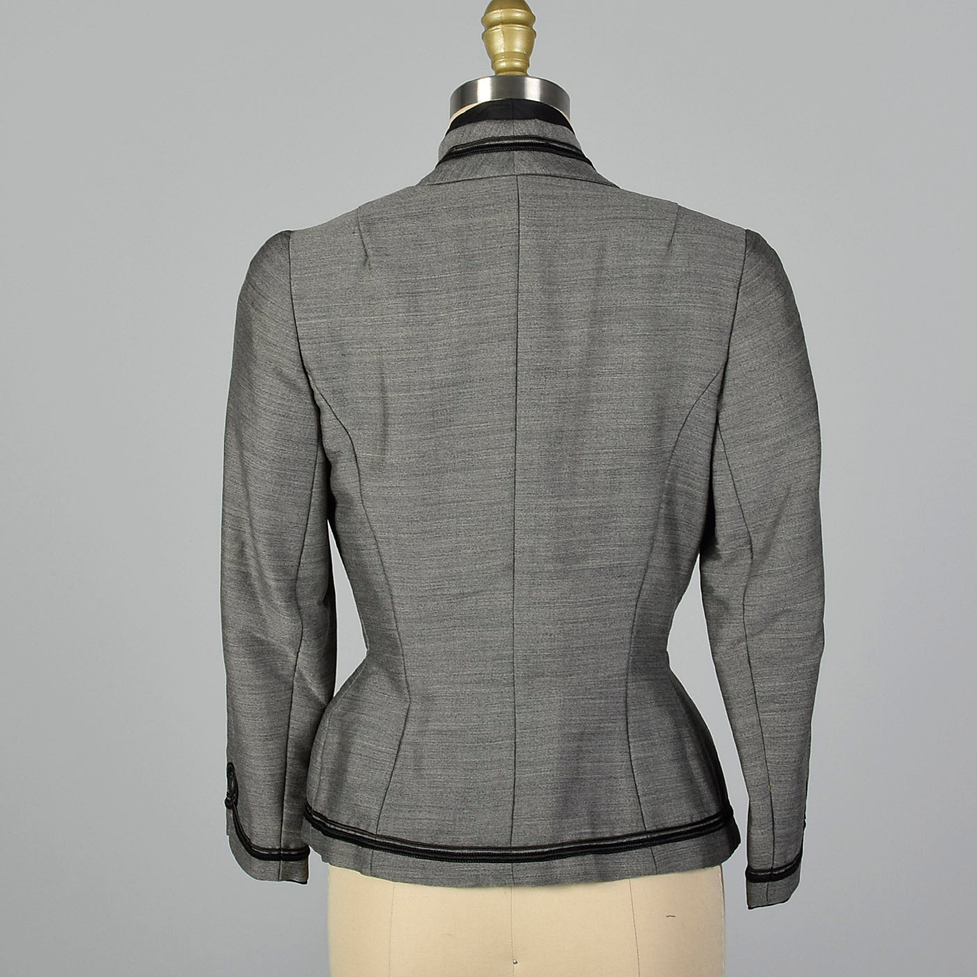 1950s Bonwit Teller Gray Fitted Blazer with Black Trim
