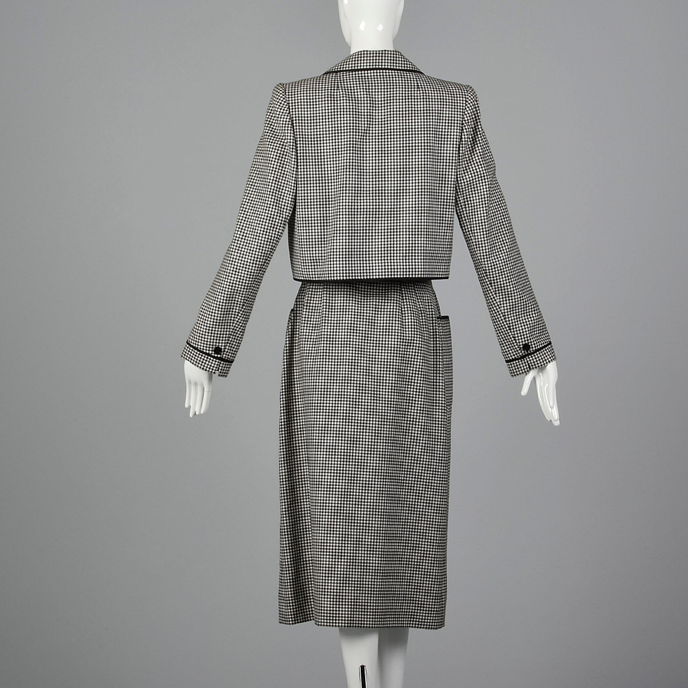1970s Nina Ricci Wool Skirt Suit in Houndstooth Check