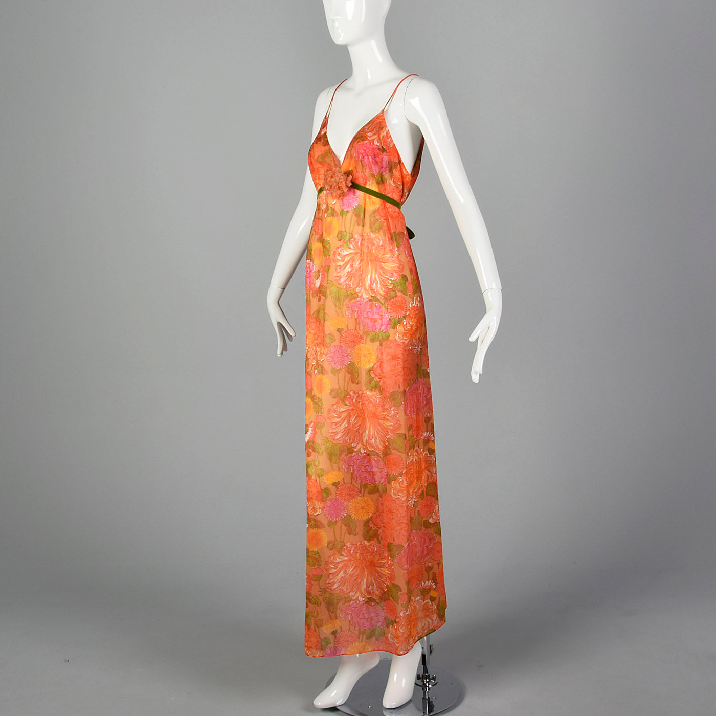 1960s Vanity Fair Floral Nightgown