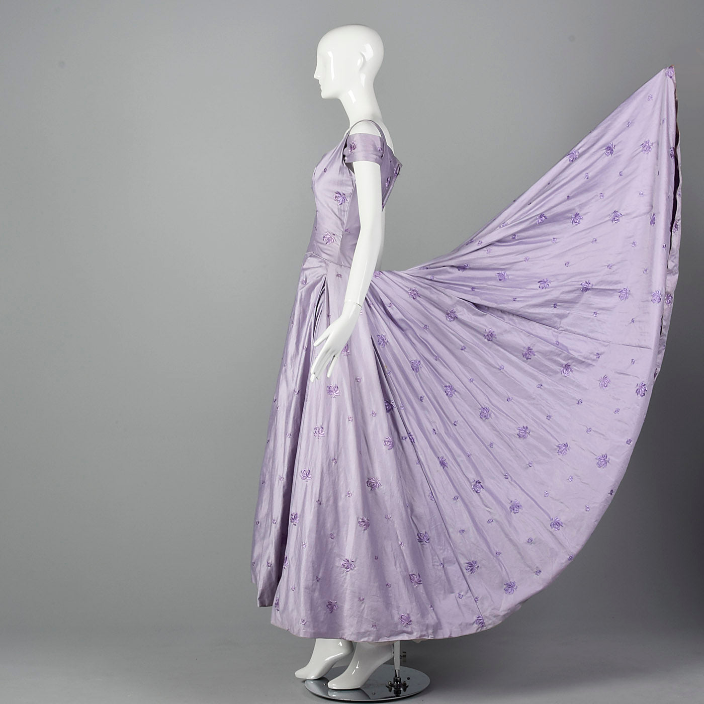 1950s Lavender Evening Dress with Floral Embroidery