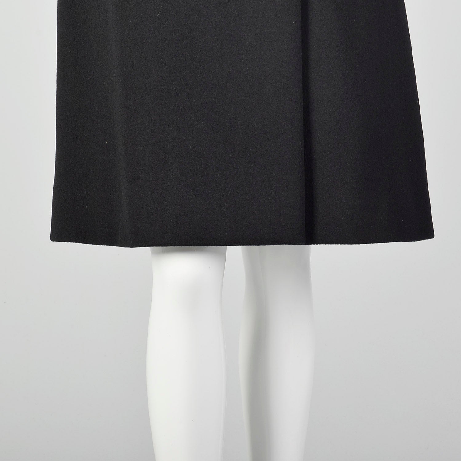 XS 1960s Black Peat Coat with Peter Pan Collar