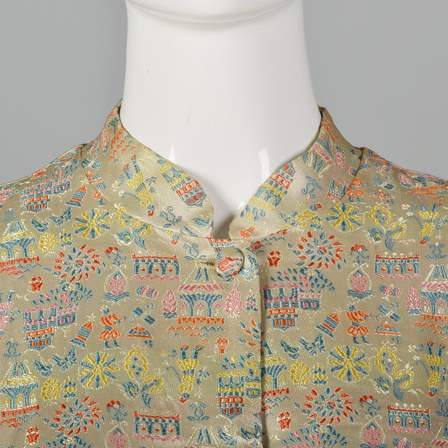 1960s Novelty Figural Brocade Coat