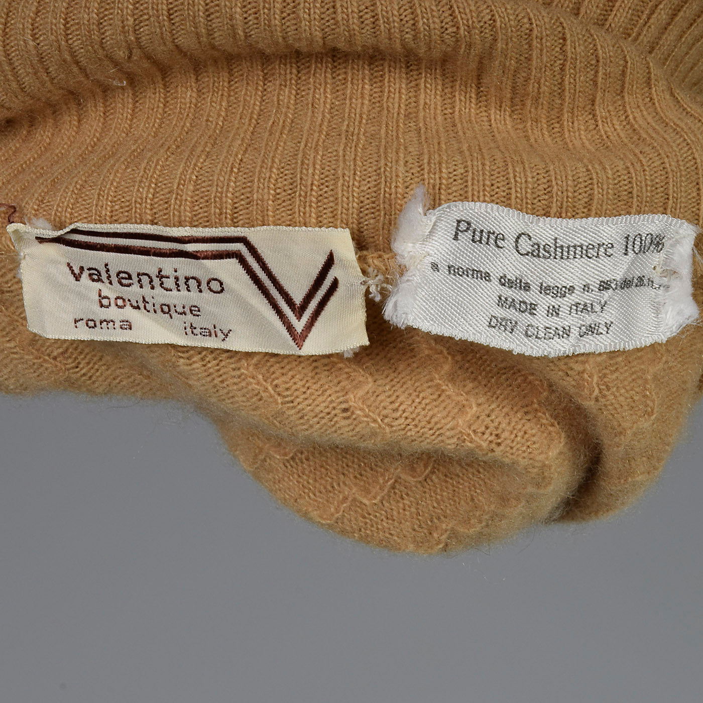 1970s Valentino Cashmere Turtleneck