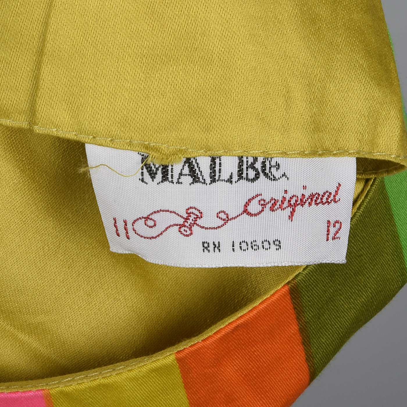 1960s Colorful Stripe Print Shift Dress