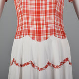 1940s Long Day Dress with Scallop Details