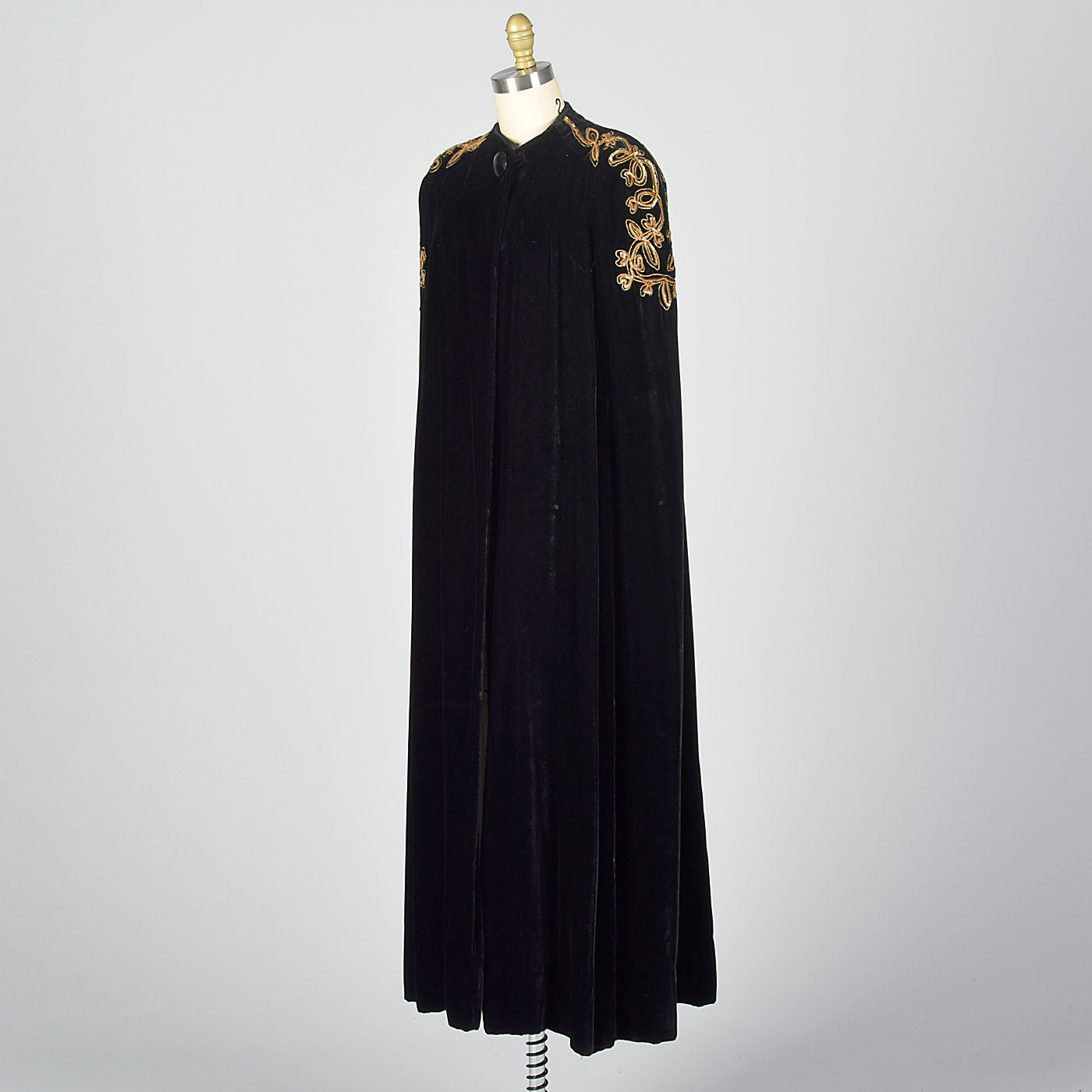 1940s Black Velvet Opera Cape with Gold Sequin Shoulders