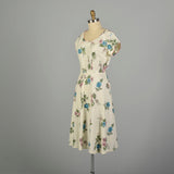 Large 1950s Blue Rose Bouquet Summer Day Dress  Cap Sleeve Novelty Print