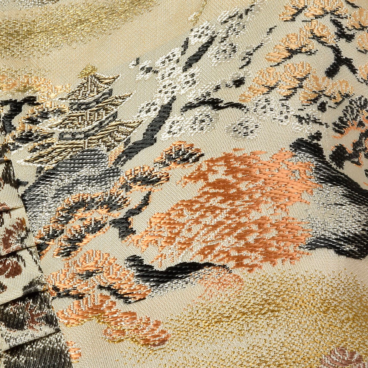1950s Metallic Brocade Robe in Landscape Motif