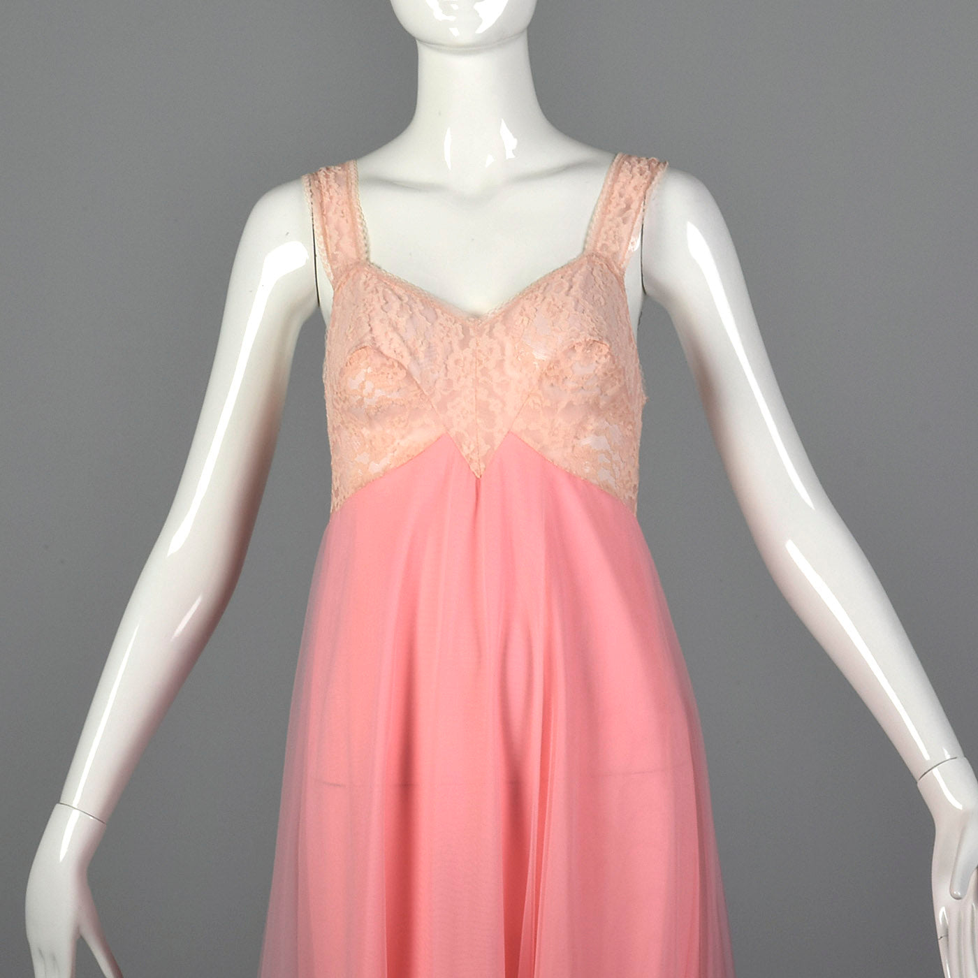 1960s Pink Nightgown with Shaped Lace Bust – Style & Salvage