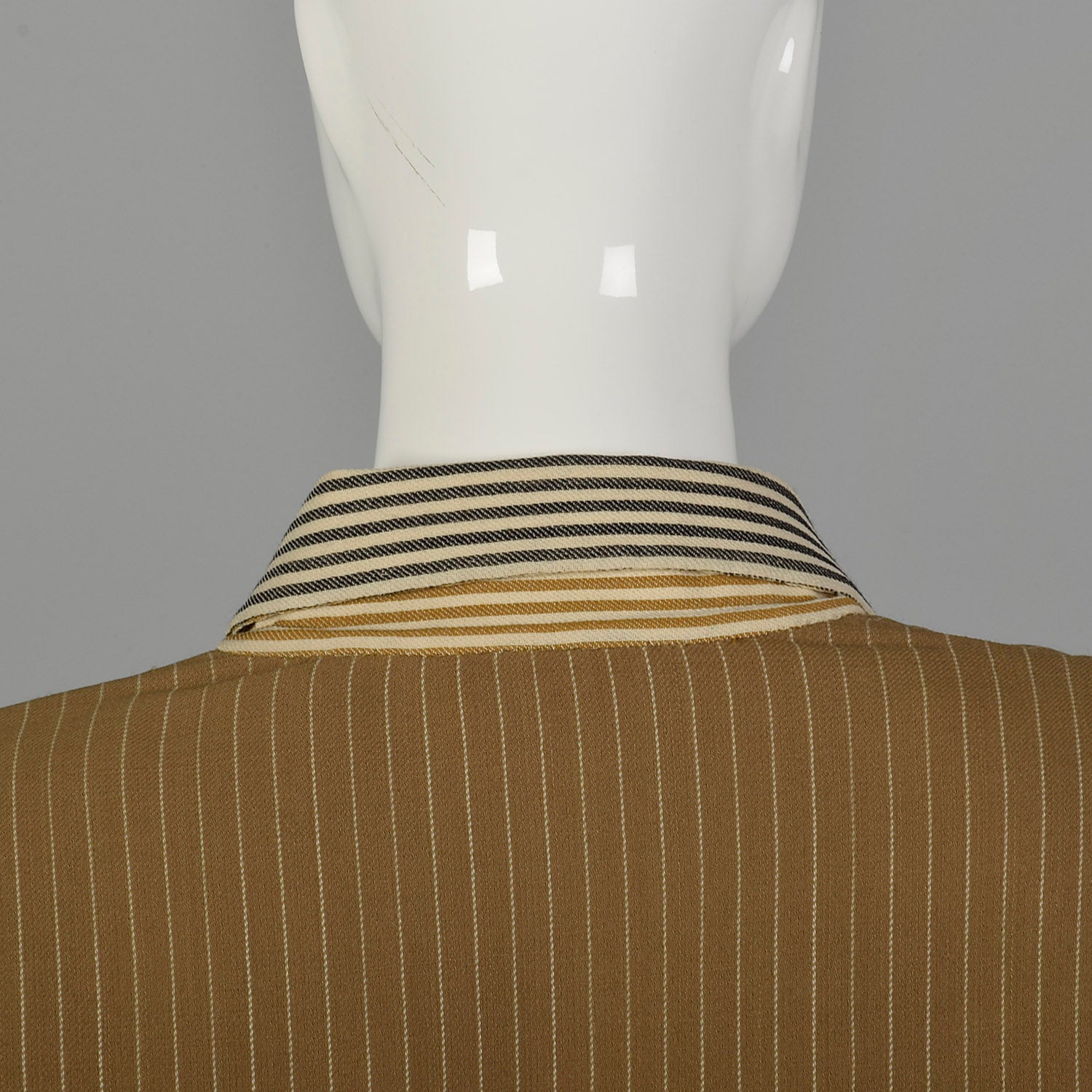 Medium 1980s Bill Blass Tan Striped Skirt Suit