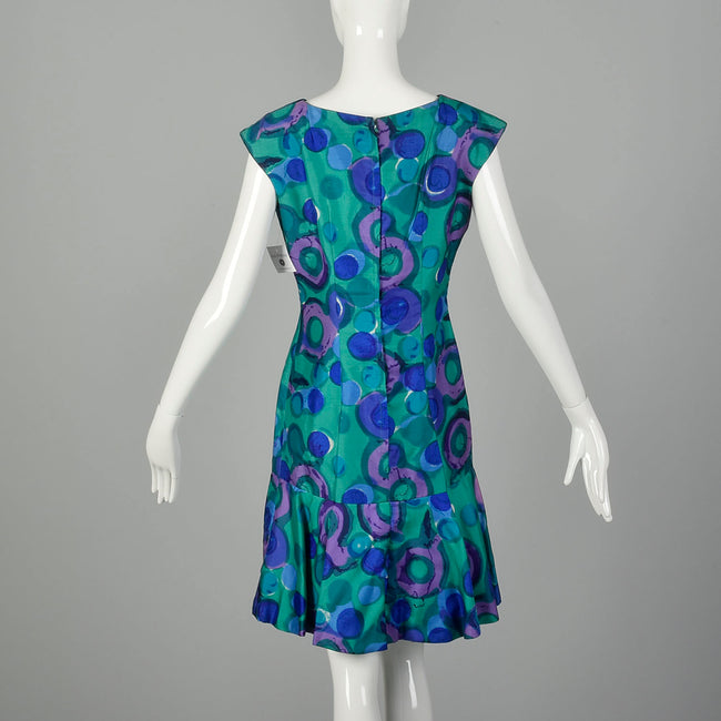 Large 1960s Dress Colorful Green Abstract Print Blue Sleeveless