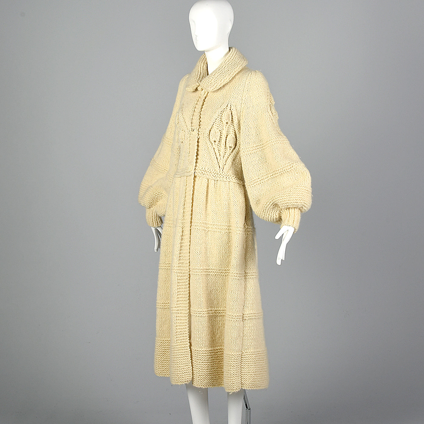 1970s Elizabeth Arden Chunky Knit Sweater Coat