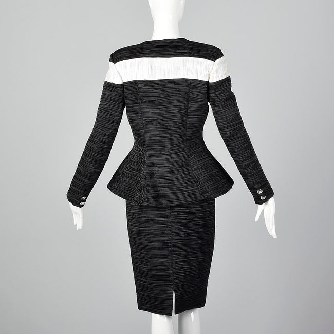 1980s Elegant Pleated Skirt Suit