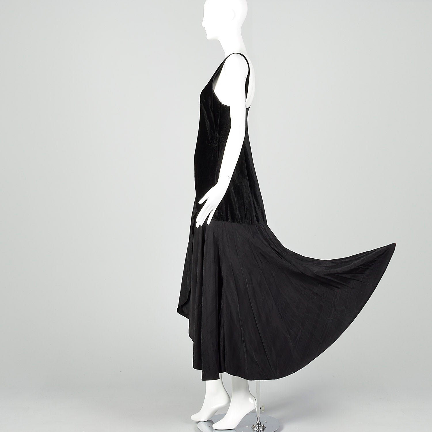 XS 1930s Drop Waist Velvet and Silk Evening Dress