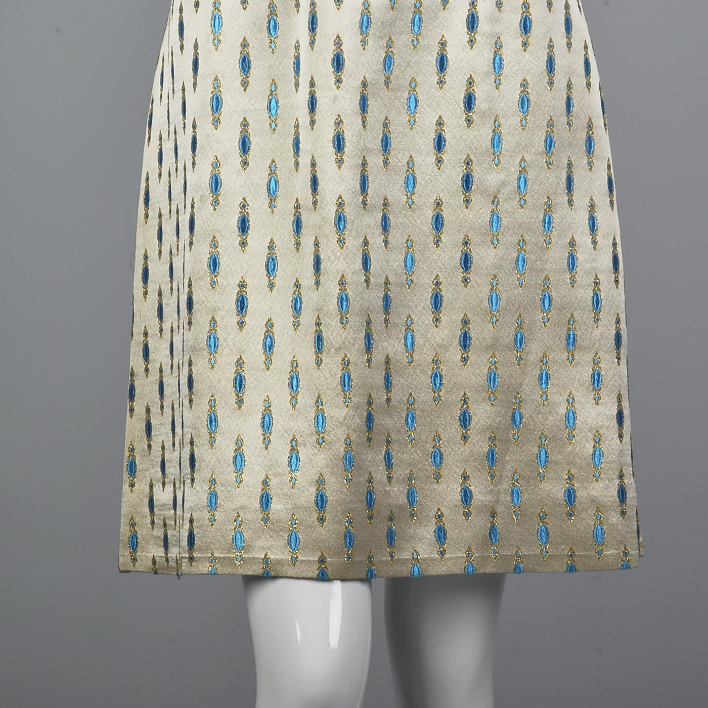 1960s Elegant Silver Shift Dress with Low Back