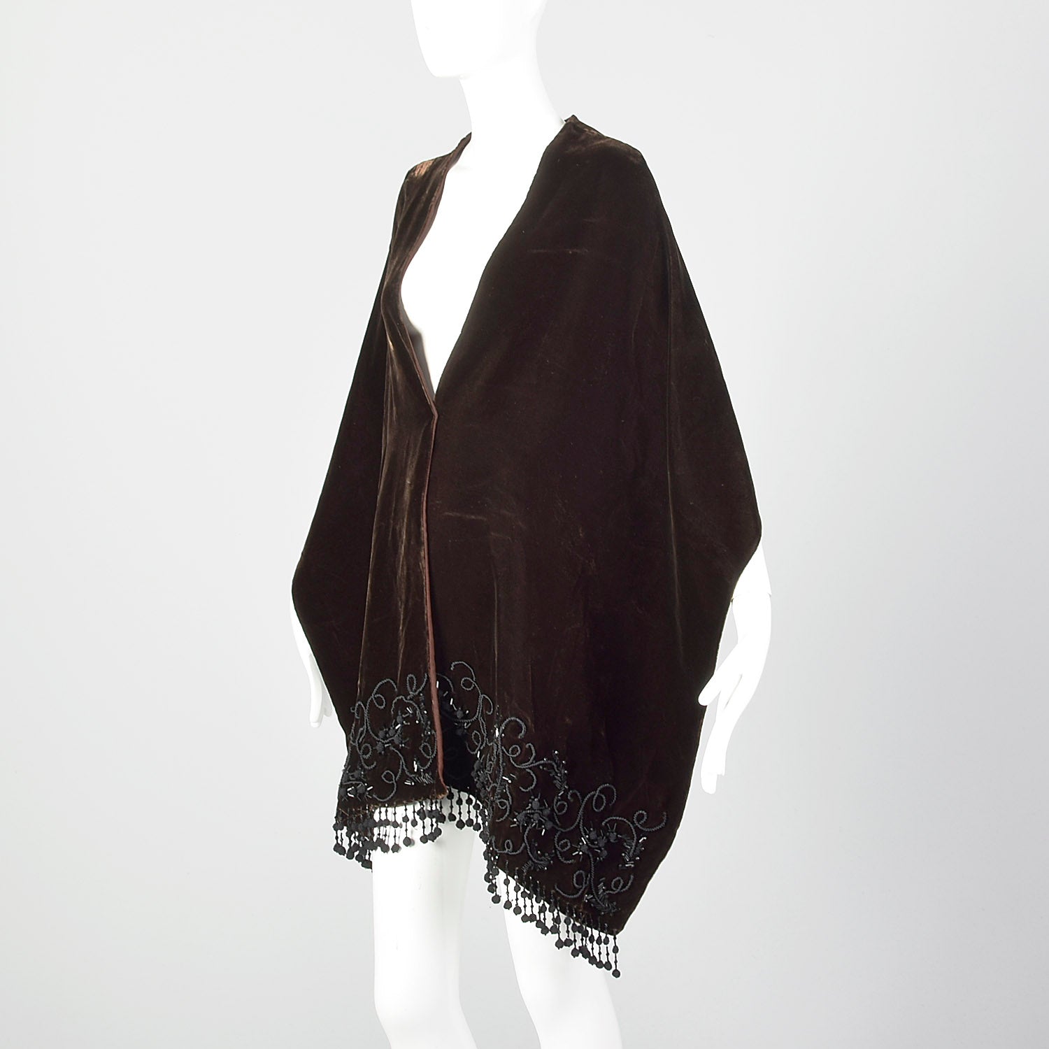 Late 1930s-Early 1940s Brown Velvet Beaded Wrap