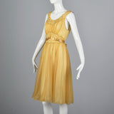 1950s Vanity Fair Two Piece Nightgown and Peignoir Set