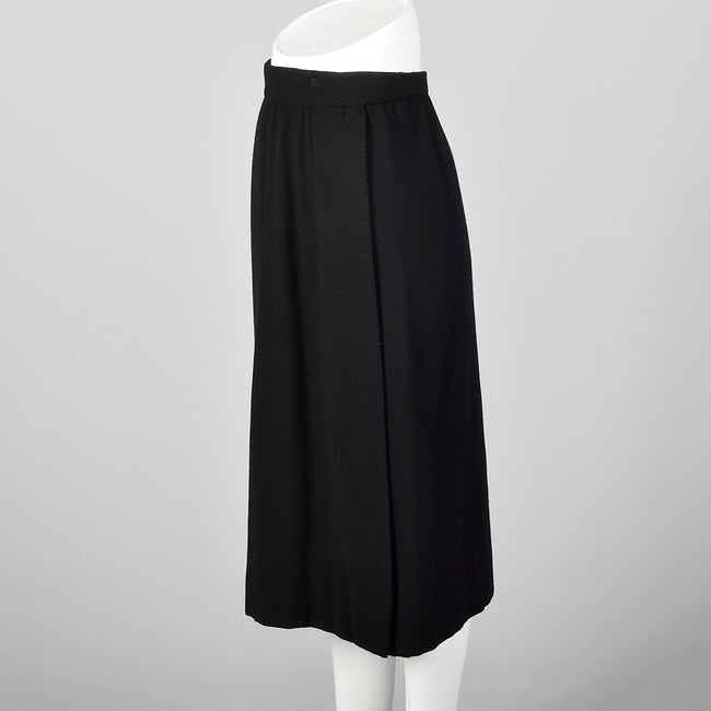 Small 1940s Black Wool Skirt