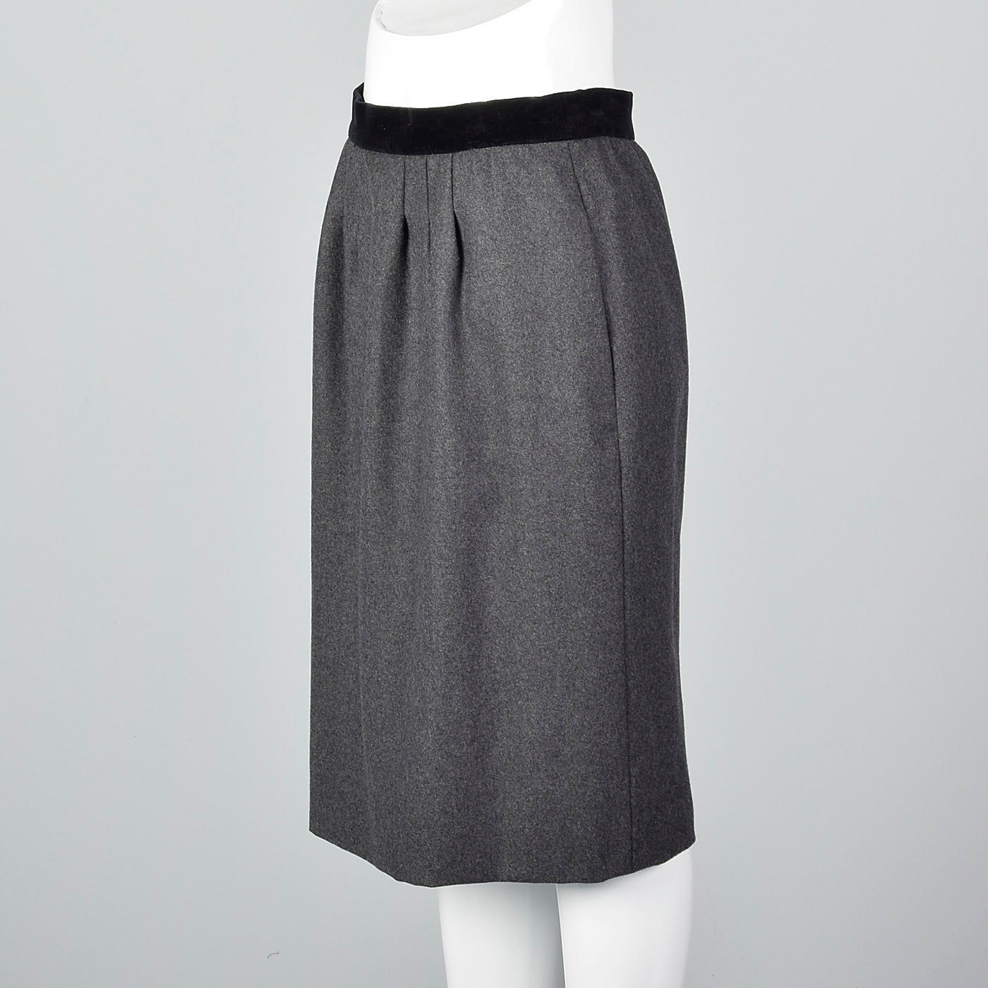 1990s Louis Feraud Gray Wool Pencil Skirt