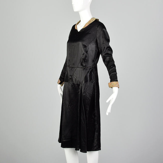 Small 1920s Liquid Satin Deco Dress