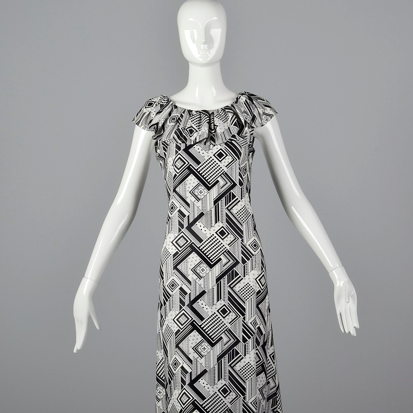1970s Black and White Print Maxi Dress