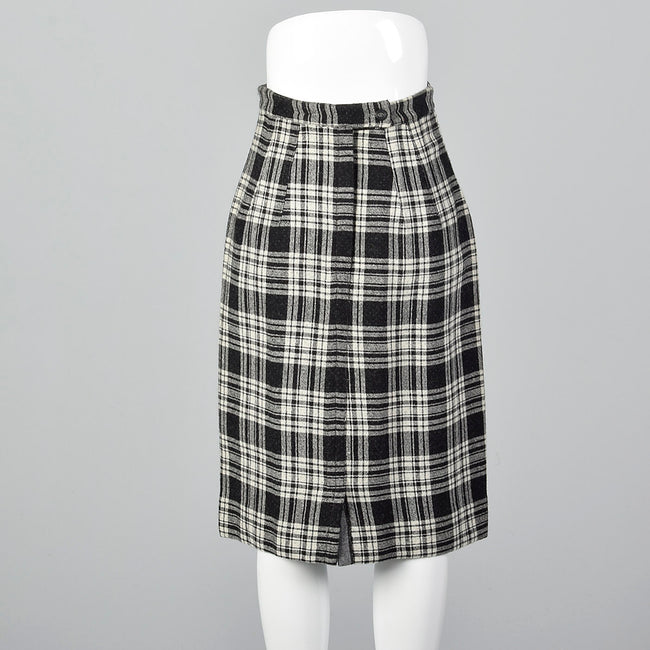 1950s Reversible Pencil Skirt in Gray and Black Plaid