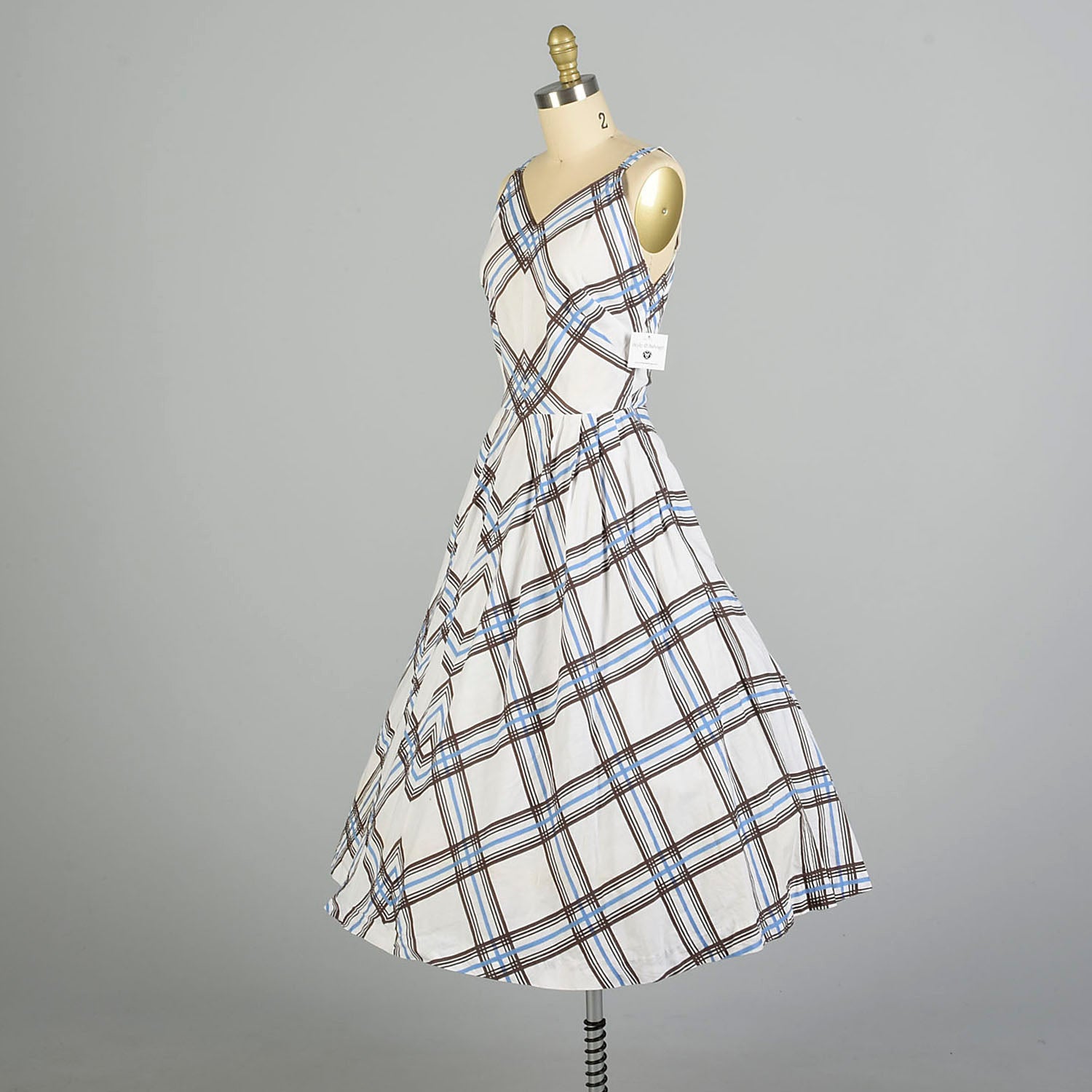Medium 1950s Day Dress Blue Plaid Casual Cotton Summer Sleeveless Sundress