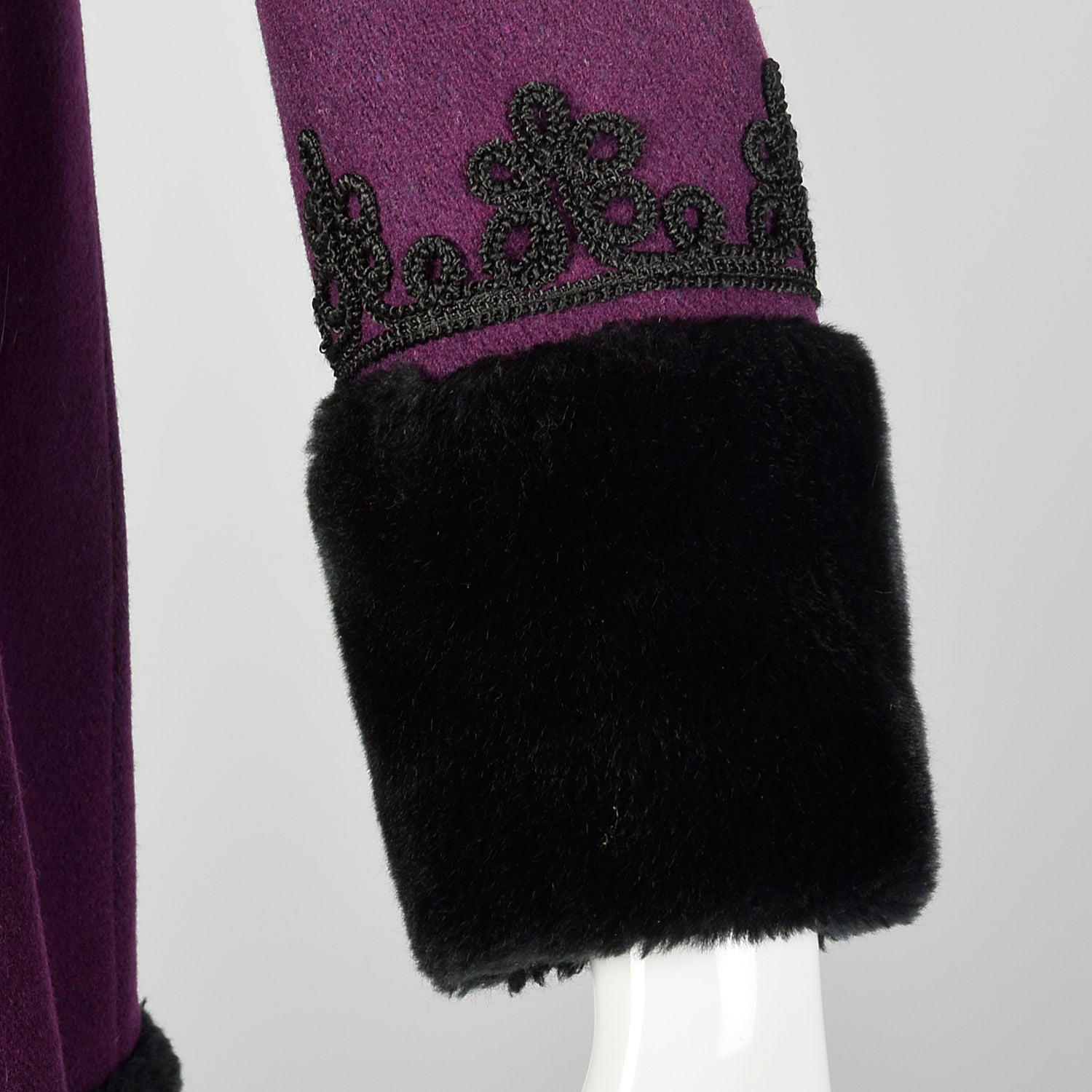 XS 1960s Purple Princess Coat with Faux Fur Trim