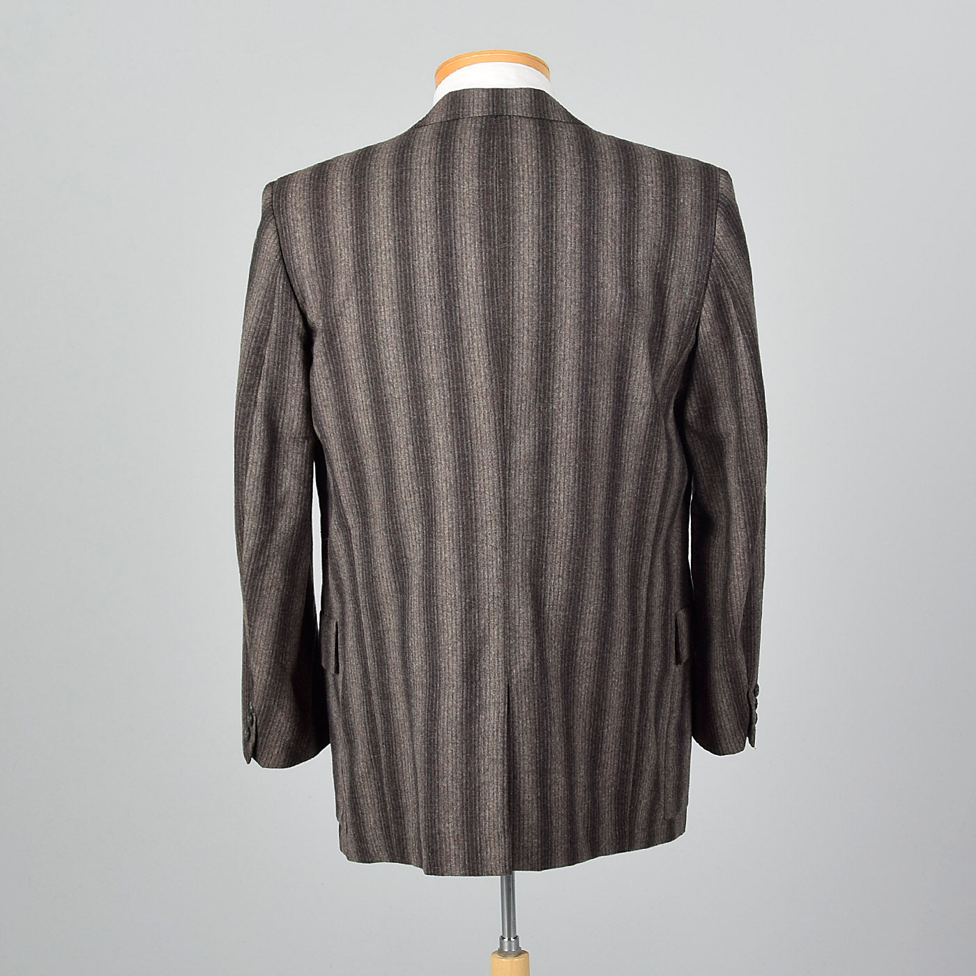 1950s Mens Gray and Charcoal Stripe Jacket