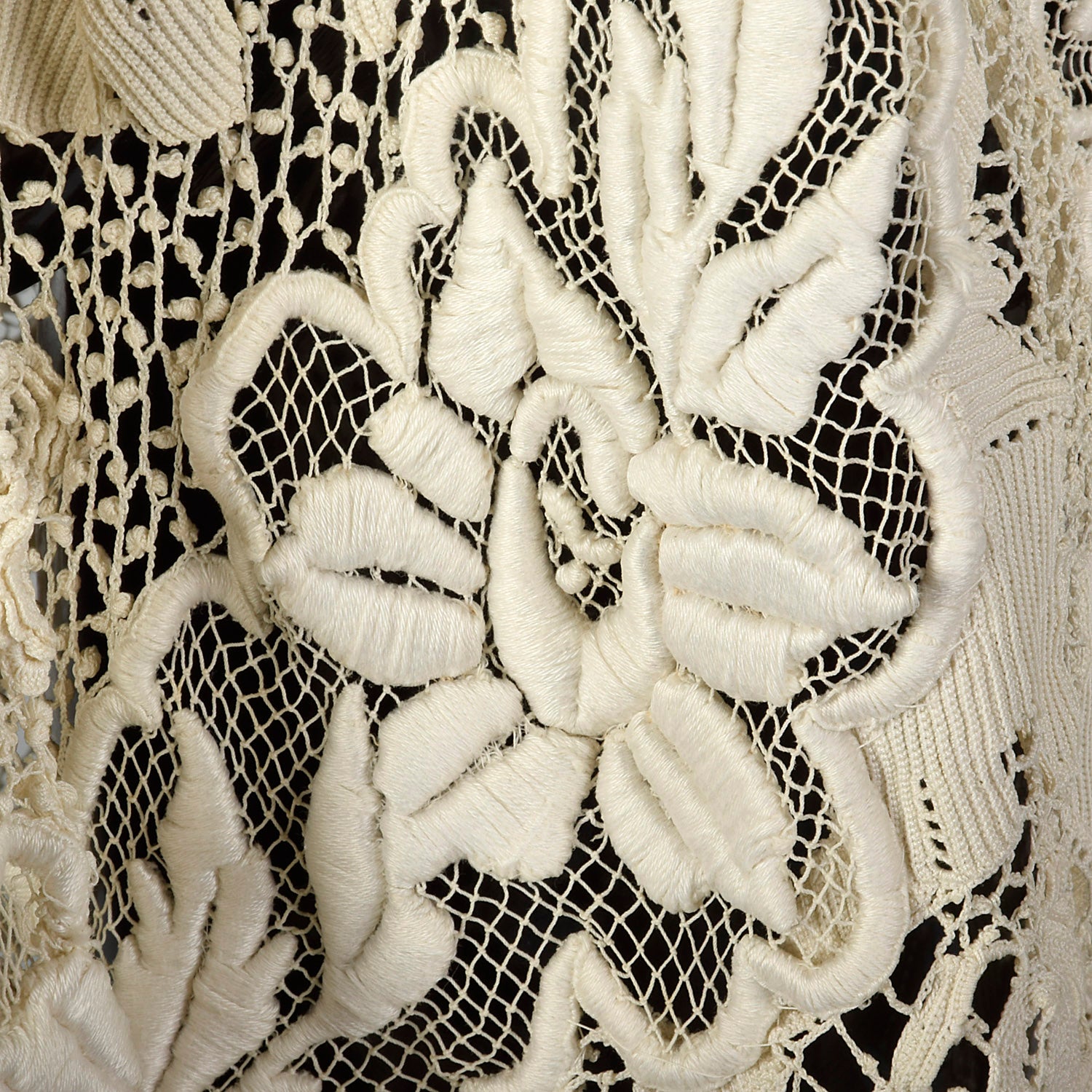 1910s Belle Epoque Antique Guipure Lace Cape