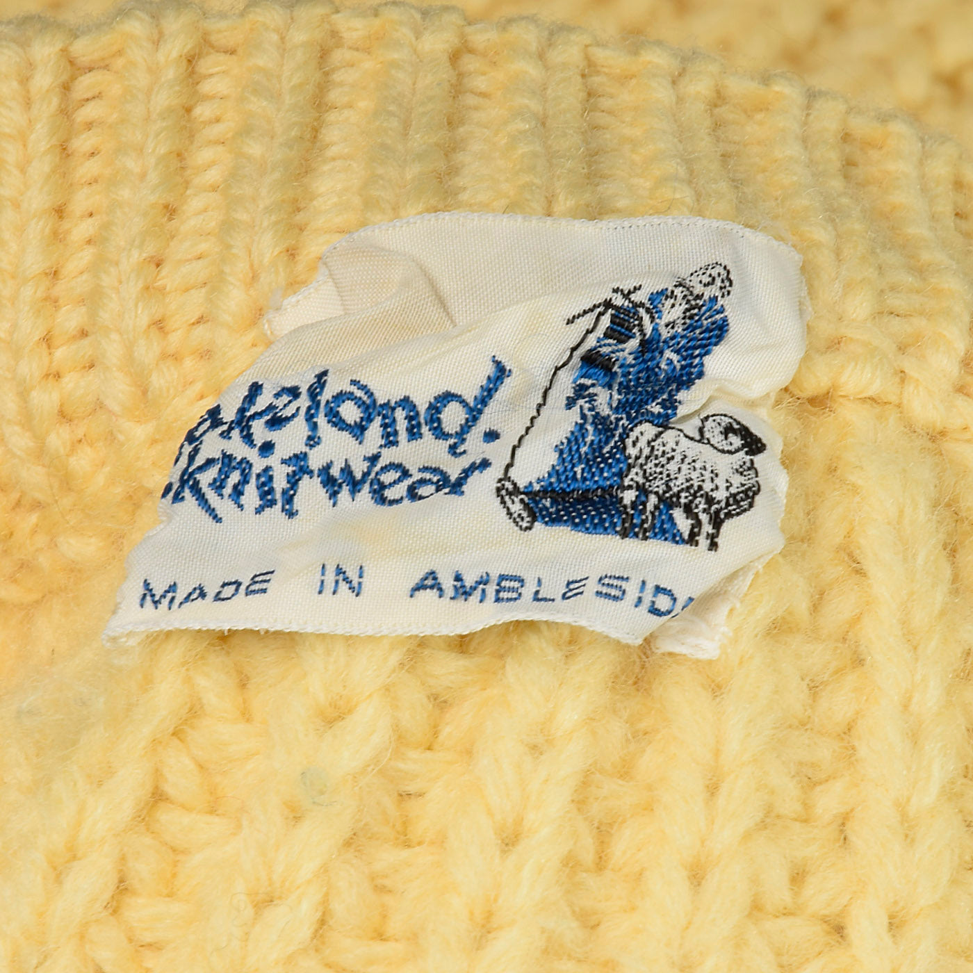 1960s Mens Yellow Chunky Knit Wool Sweater