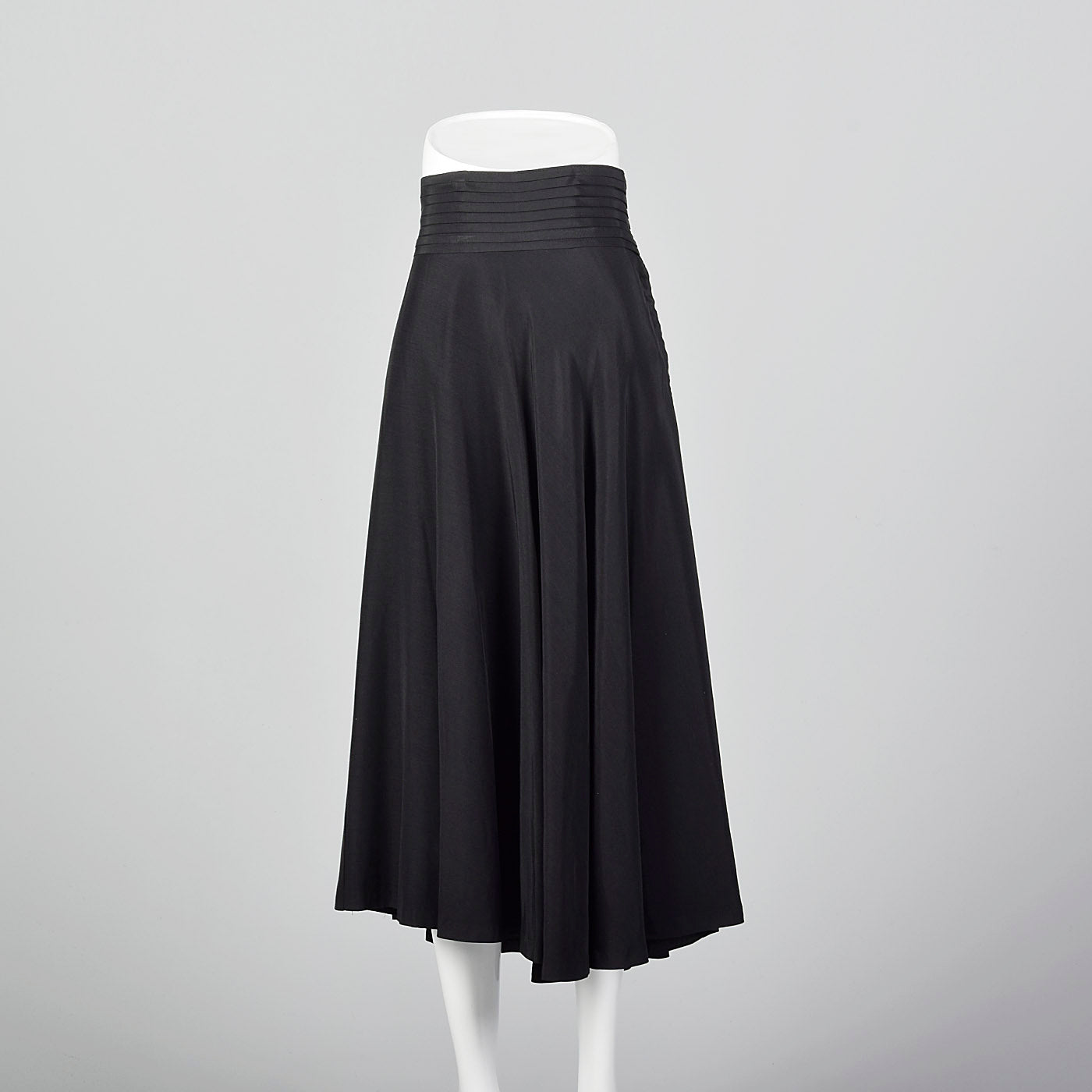 1950s Black Pleated Waistband Skirt