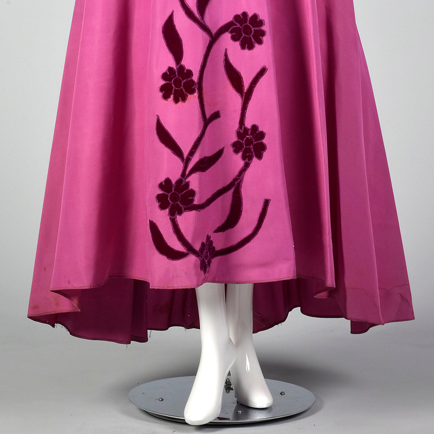 1940s Pink Taffeta Gown with Velvet Applique