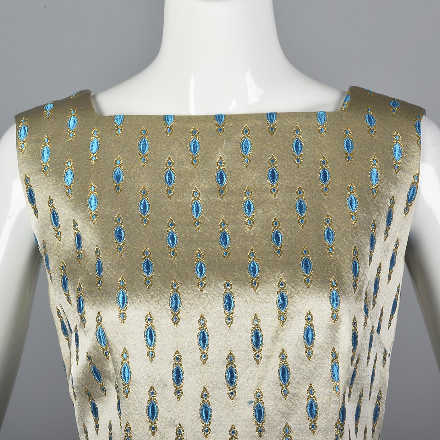 1960s Elegant Silver Shift Dress with Low Back