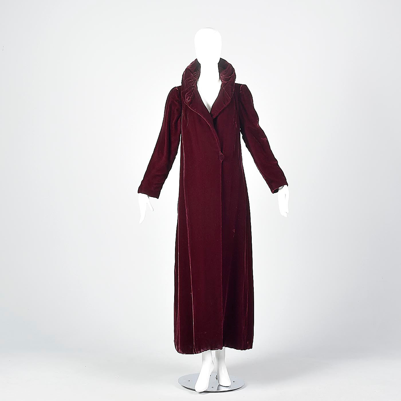 1940s Burgundy Velvet Opera Coat