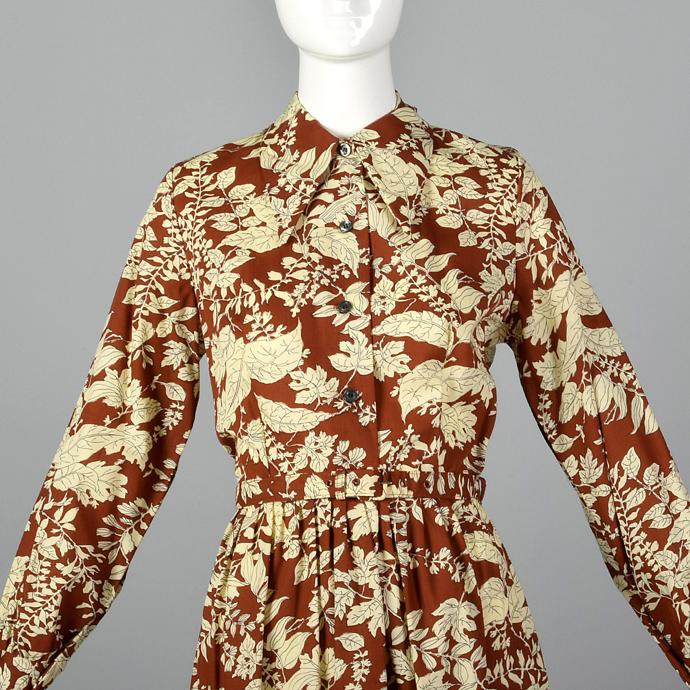 1970s Brown Floral Bohemian Dress