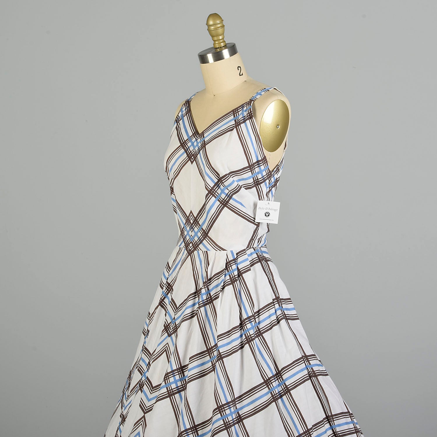 Medium 1950s Day Dress Blue Plaid Casual Cotton Summer Sleeveless Sundress