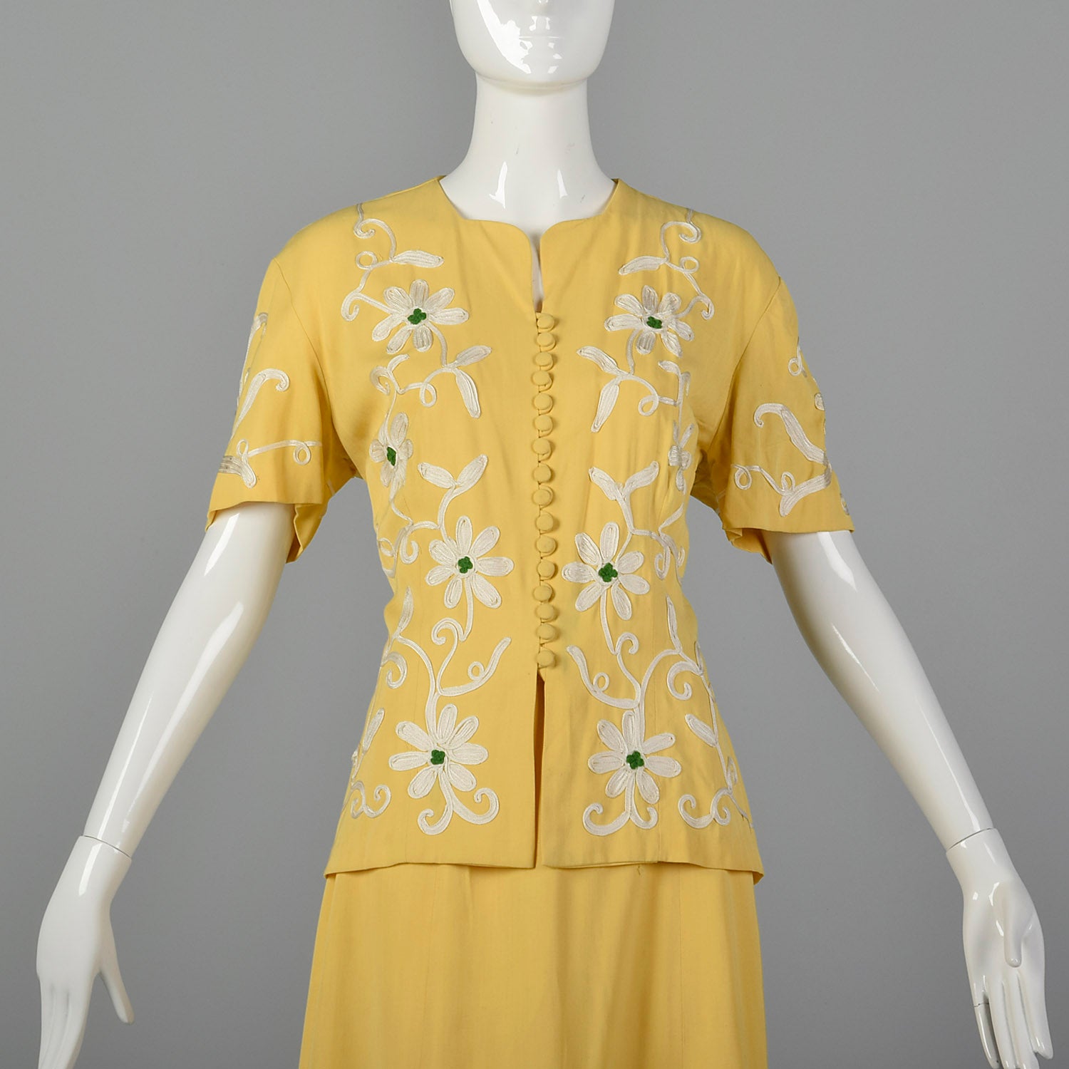 Large 1940s Yellow Floral Blouse and Skirt