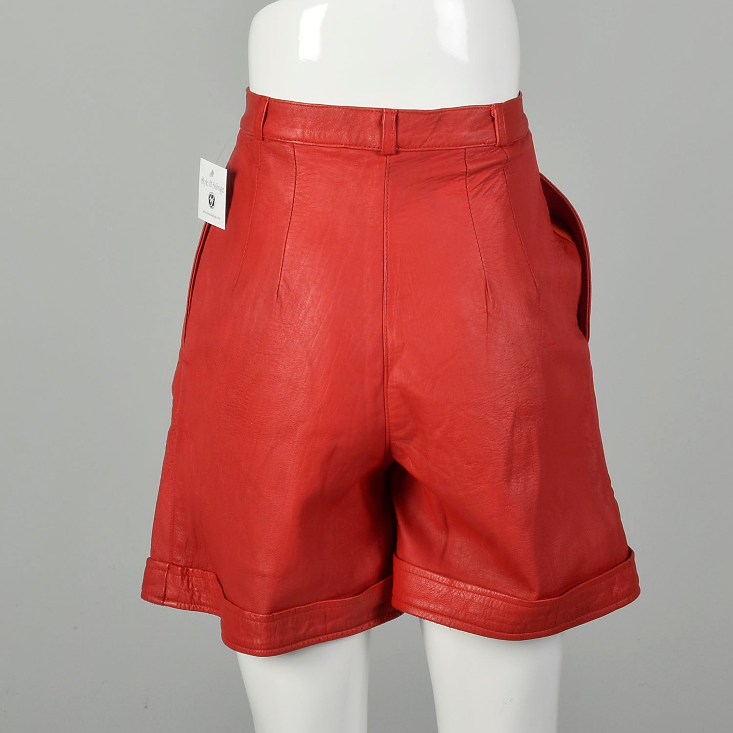 XS 1980s Red Leather Shorts Pleated Button Front Sexy Cuffed Bottoms