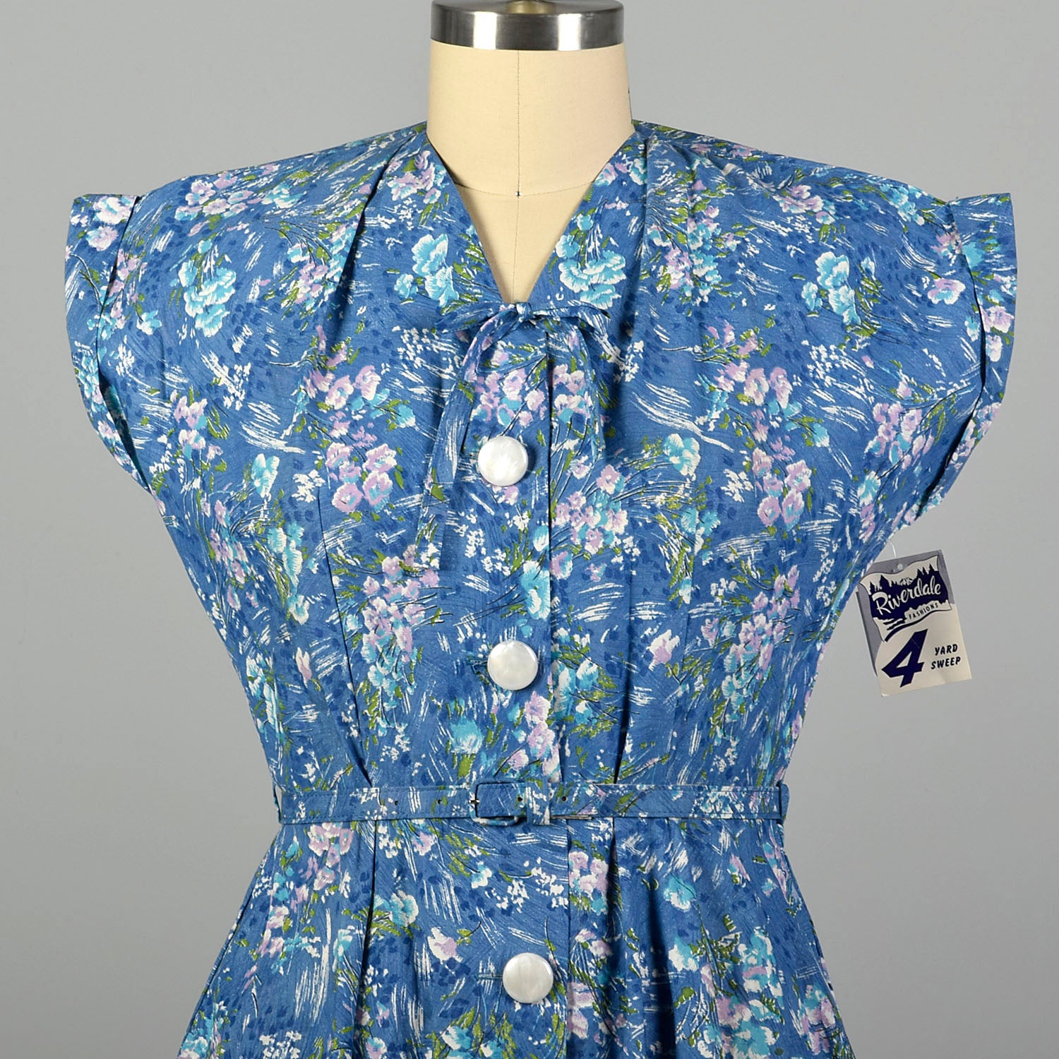 XXL 1940s Blue Cotton Day Dress Floral Deadstock Volup Summer Casual