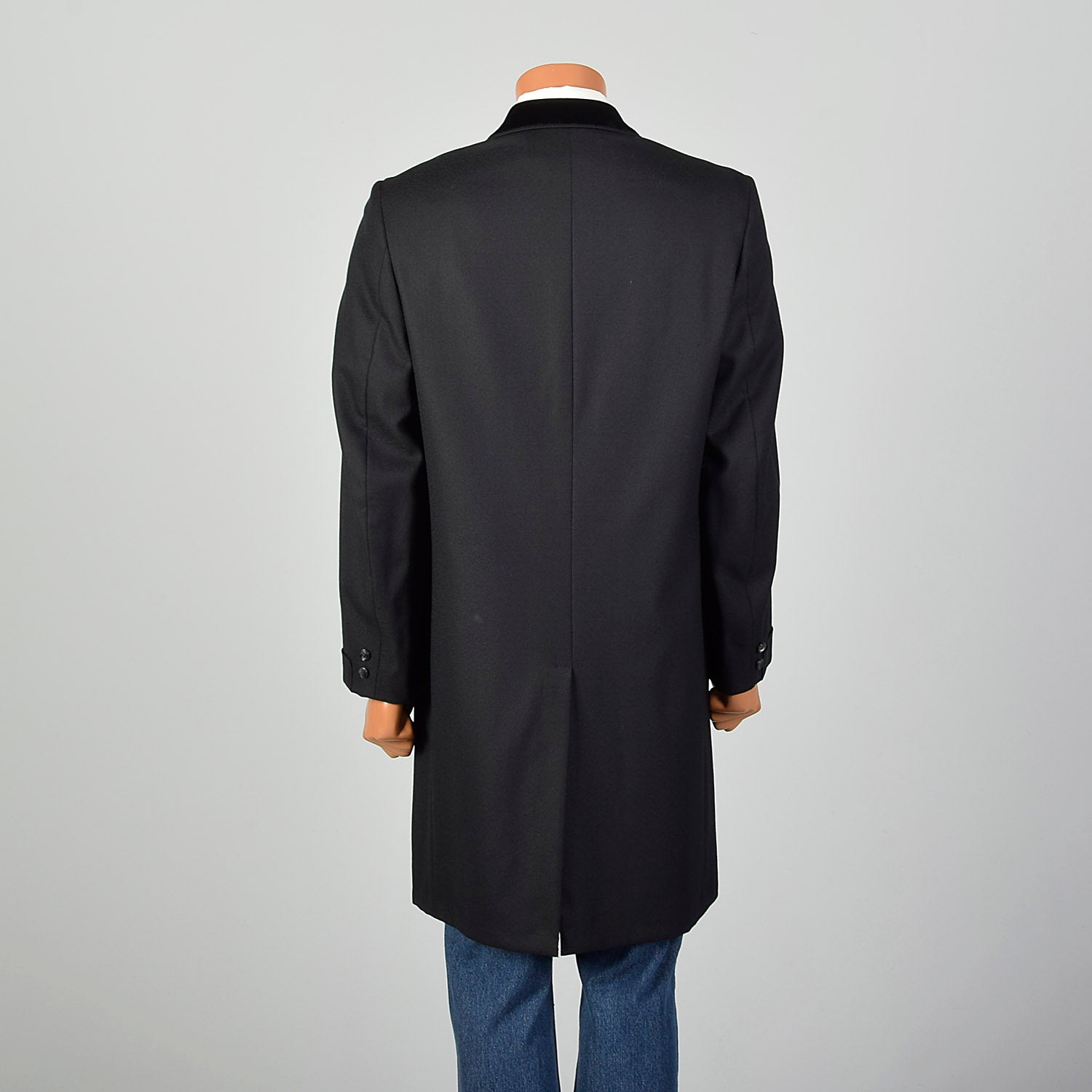 Medium-Large 1950s Black Top Coat