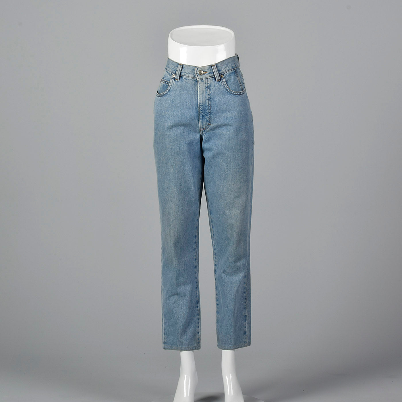 1990s Mom Jeans Medium Wash with Tapered Leg