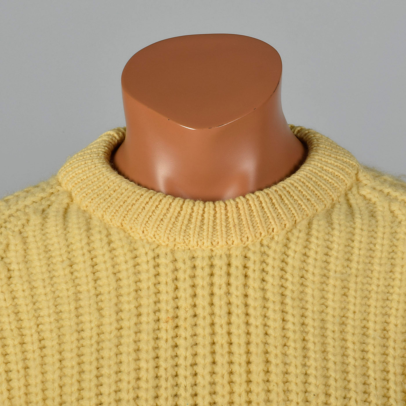 1960s Mens Yellow Chunky Knit Wool Sweater