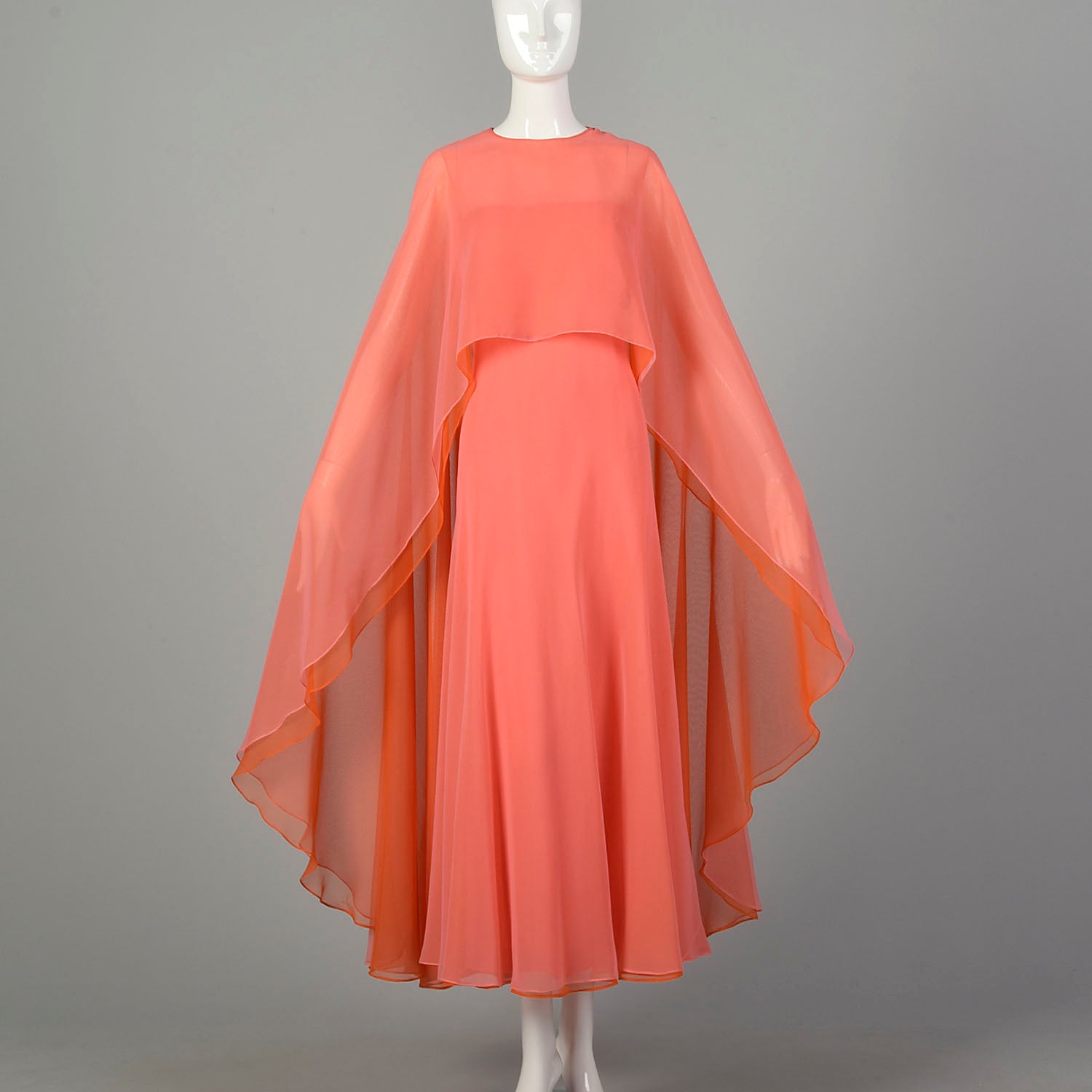 Medium 1970s Malcolm Starr Evening Gown Bohemian Formal Hollywood Glam Style & Salvage Medium 1970s Malcolm Starr Evening Gown Bohemian Formal Hollywood Glam Style & Salvage