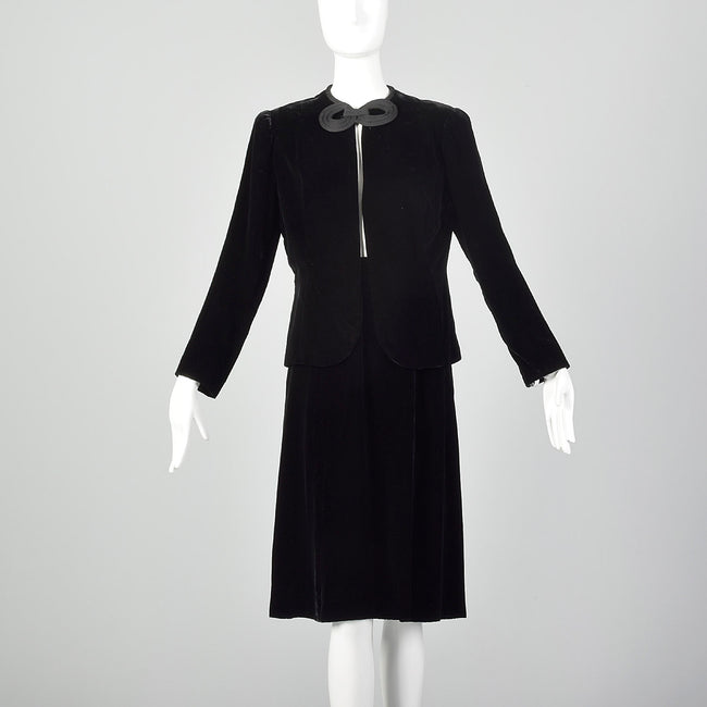 Large 1940s Halle Bros. Co. Black Velvet Skirt Set