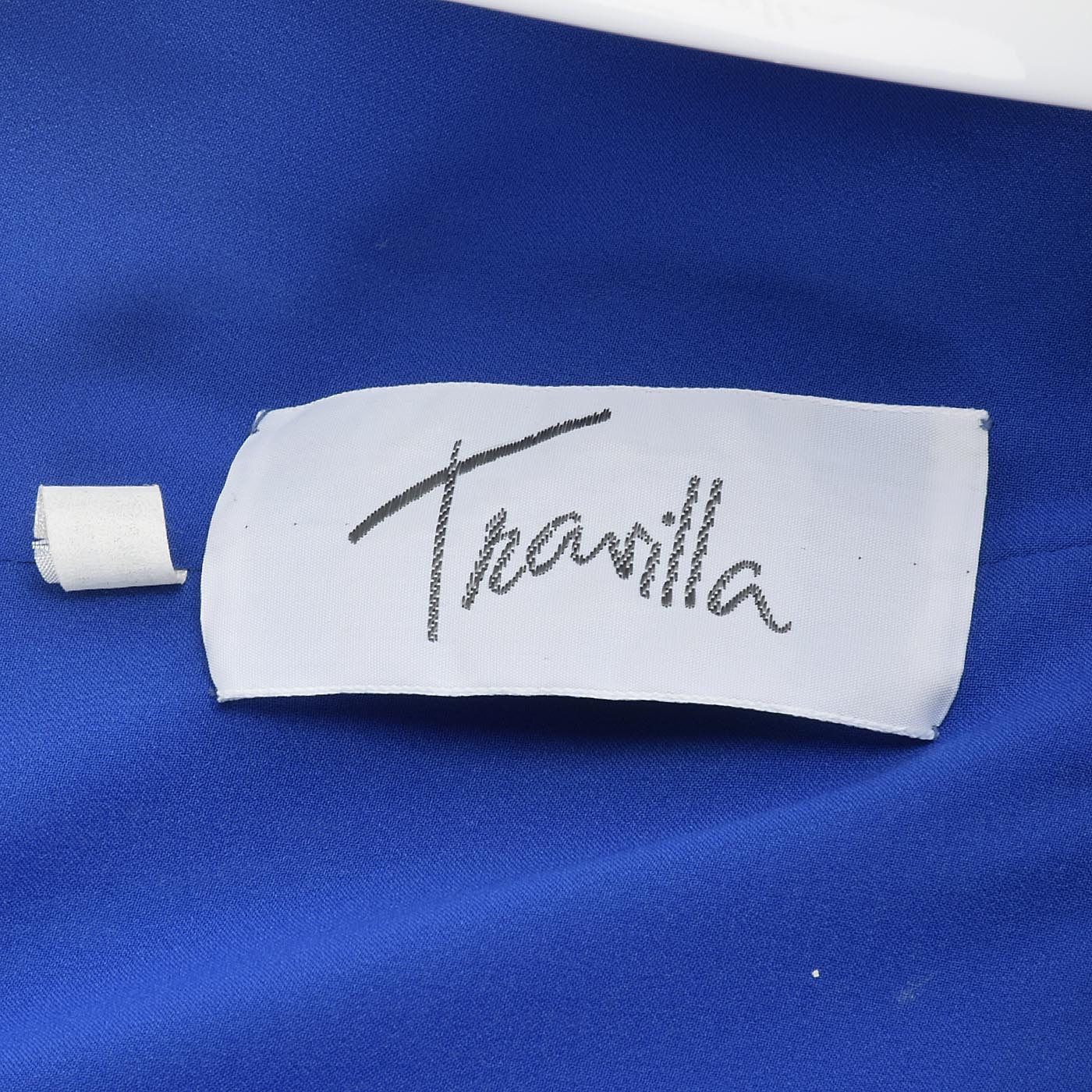 Beautiful Blue Travilla Maxi Dress with Sunset Design